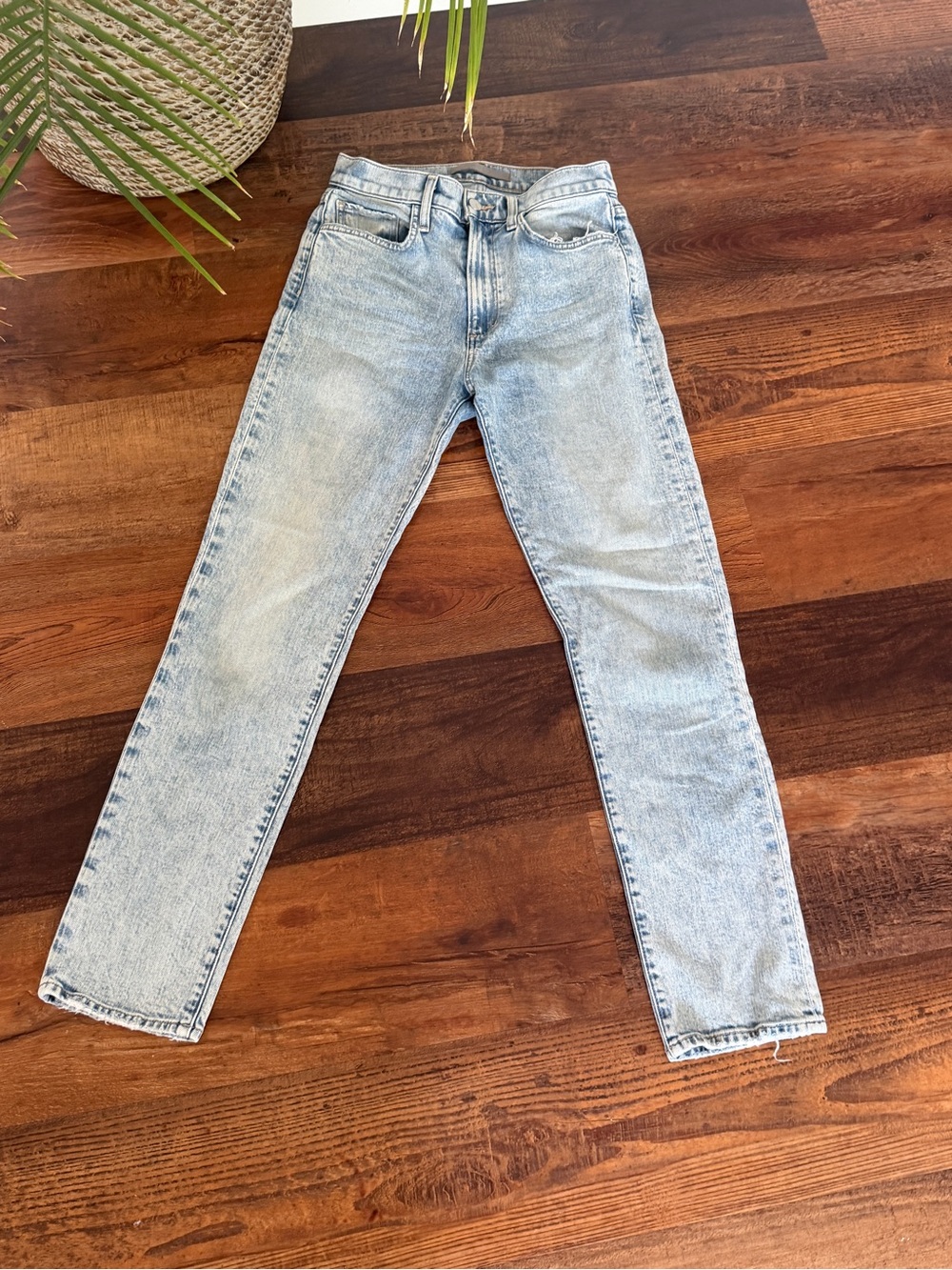 JOE’S-The LUNA-high-rise cigarette ankle -Light Wash women’s Jeans - Brand:Joe’s